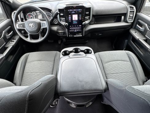 Used 2025 RAM 2500 Big Horn AWD/4WD image 22