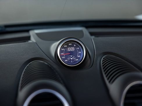 Used 2025 Porsche 718 Boxster image 44