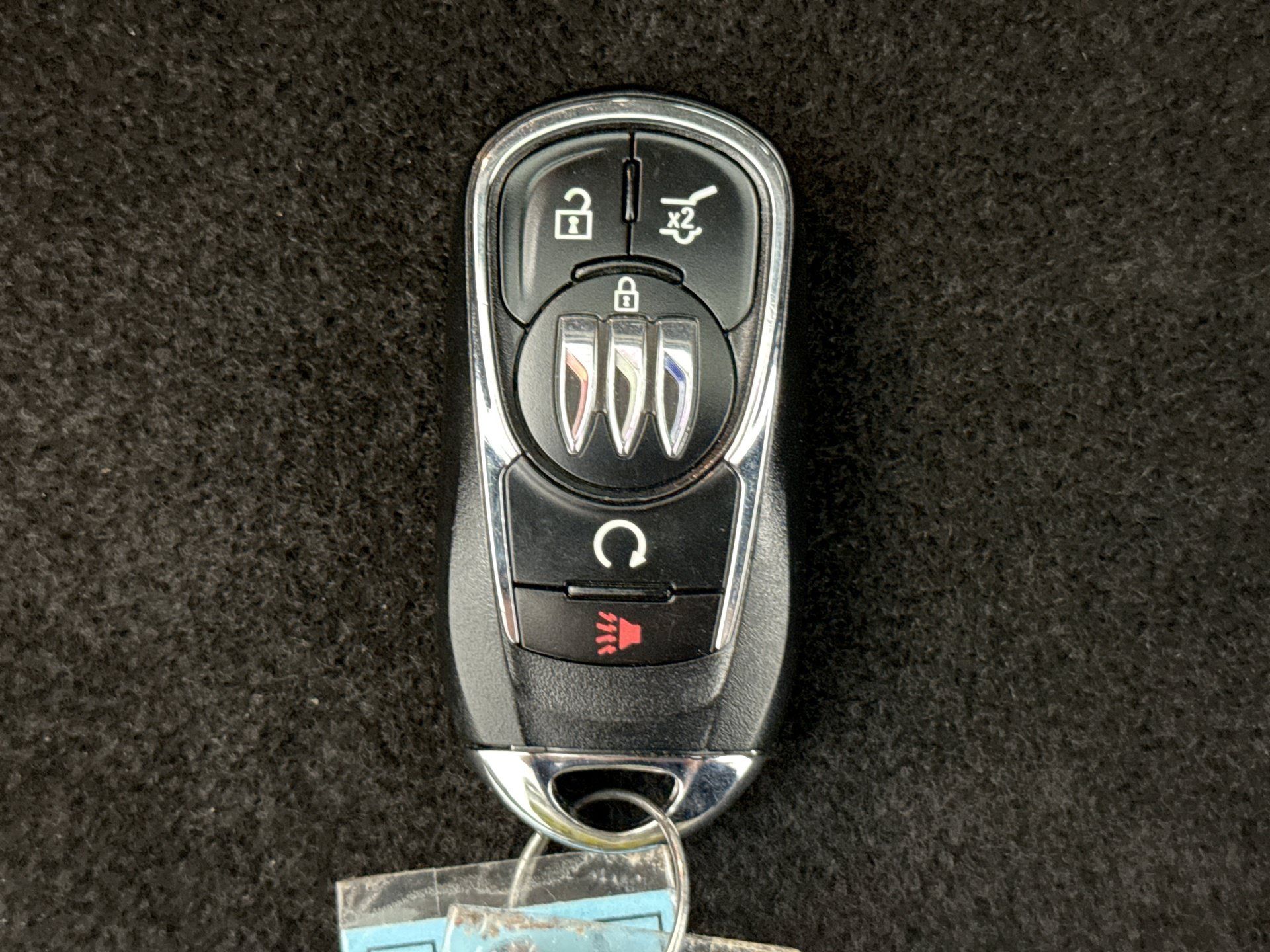 Used 2024 Buick Encore GX Avenir w/ Avenir Technology Package AWD/4WD image 23