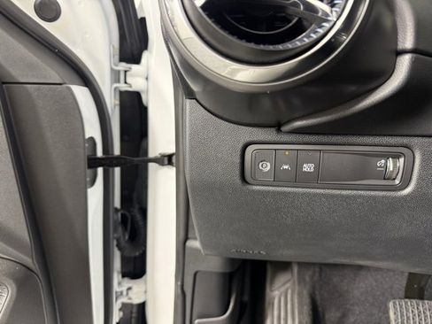 New 2026 Chevrolet Equinox EV LT image 22