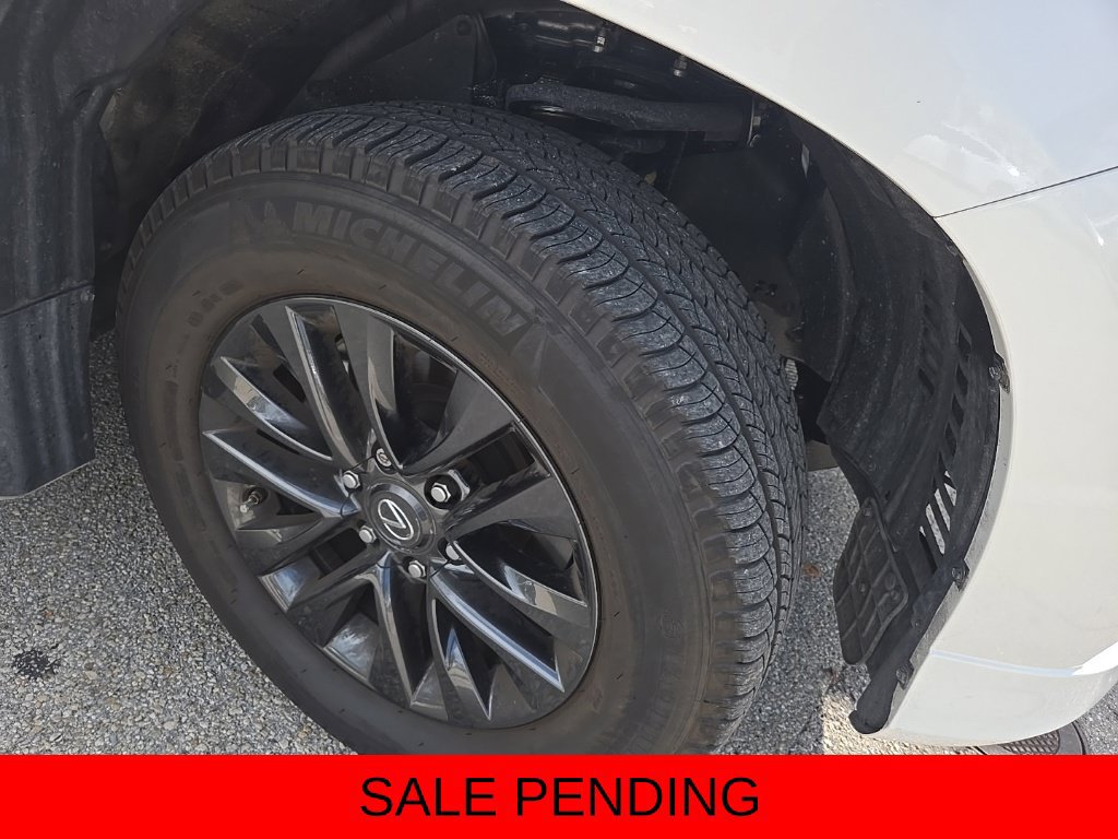 Certified 2023 Lexus GX 460 Premium AWD/4WD image 2