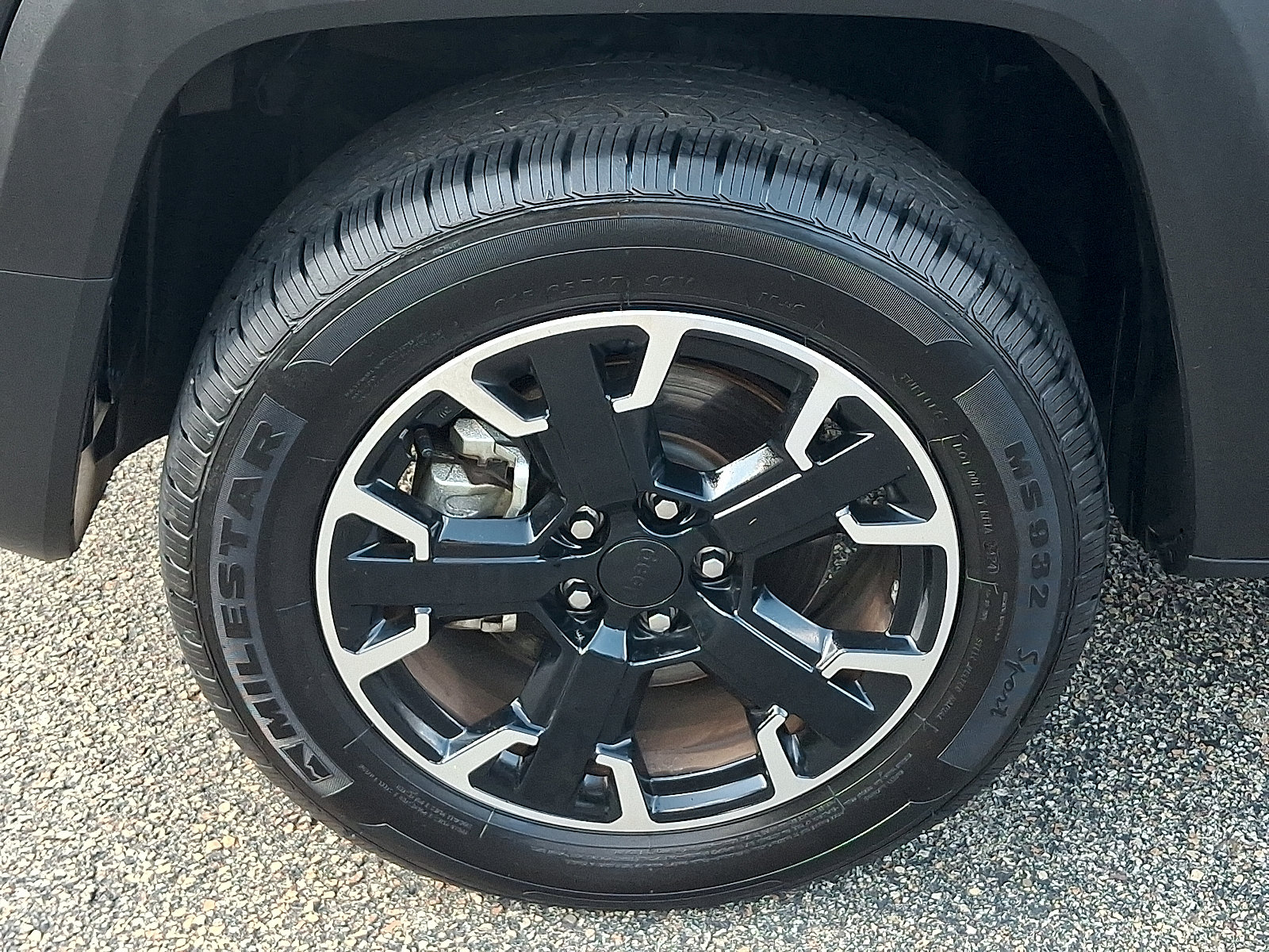 Certified 2023 Jeep Renegade Latitude AWD/4WD image 8