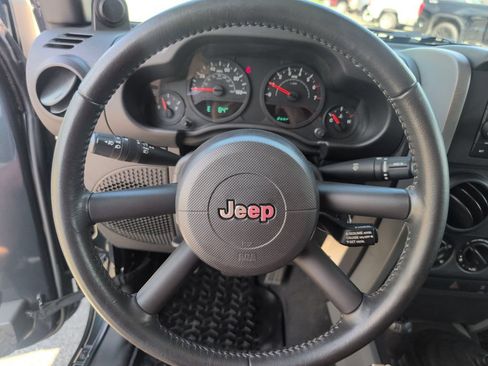 Used 2007 Jeep Wrangler X AWD/4WD image 7