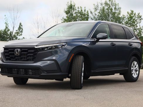New 2026 Honda CR-V LX image 3
