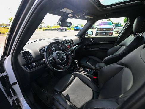 Used 2019 MINI Cooper Countryman S w/ Premium Package AWD/4WD image 17