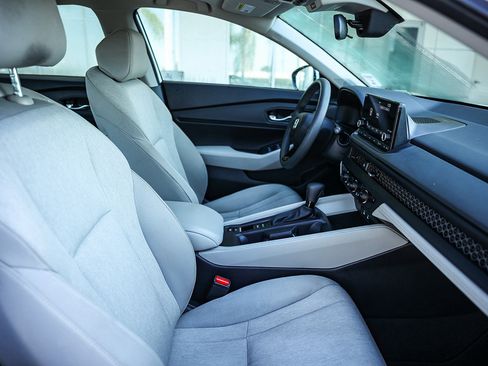 Used 2024 Honda Accord EX image 23