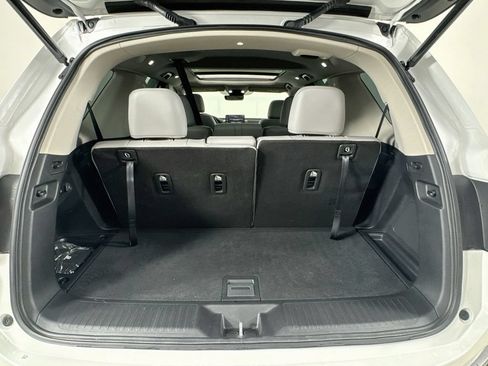 Used 2024 Honda Pilot Touring image 35