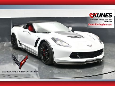 Used 2019 Chevrolet Corvette Z06 RWD image 1