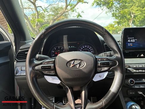 Used 2022 Hyundai Veloster N FWD image 11