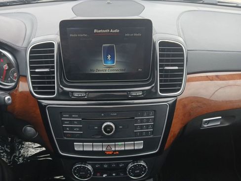 Used 2018 Mercedes-Benz GLS 450 4MATIC image 8