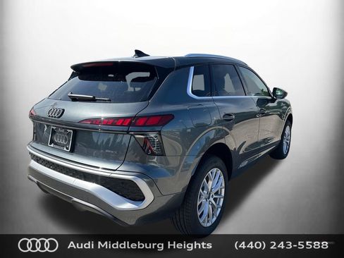 Used 2026 Audi Q3 quattro 2.0T AWD/4WD image 7