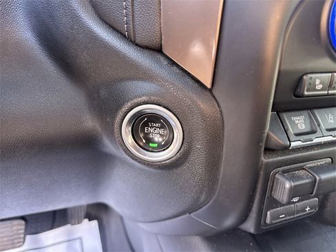 Used 2020 Chevrolet Silverado 2500 High Country w/ Z71 Off-Road Package image 32