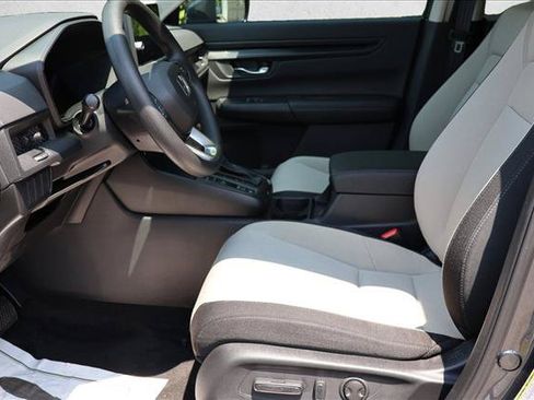 Used 2026 Honda CR-V EX image 11