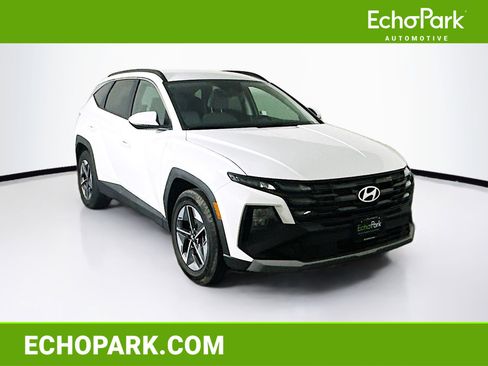 Used 2025 Hyundai Tucson SEL image 1