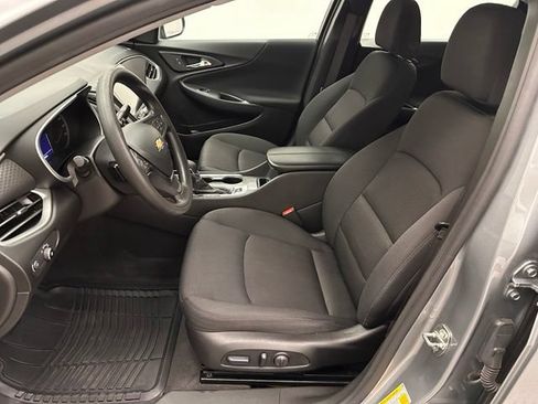 Used 2024 Chevrolet Malibu LT FWD image 16