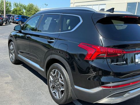 Used 2021 Hyundai Santa Fe Limited w/ Cargo Package FWD image 6