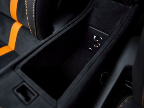 Used 2018 McLaren 720S Performance image 60