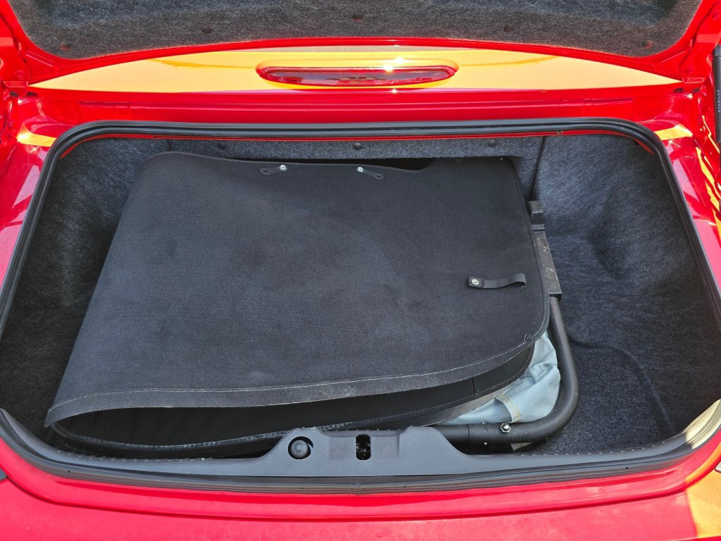 Used 2002 Ford Thunderbird RWD image 6