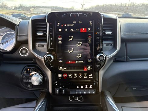 Used 2021 RAM 1500 Laramie image 29