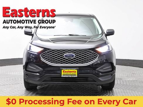 Used 2024 Ford Edge SE w/ Cargo Accessory Package AWD/4WD image 2