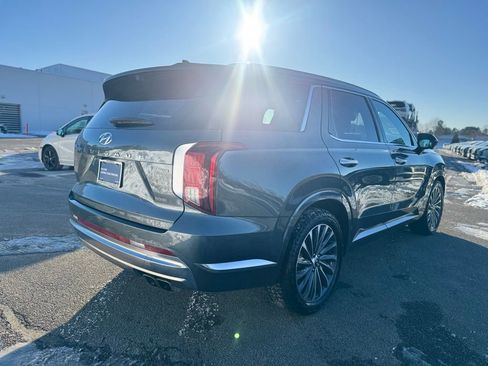 Used 2023 Hyundai Palisade Calligraphy image 5