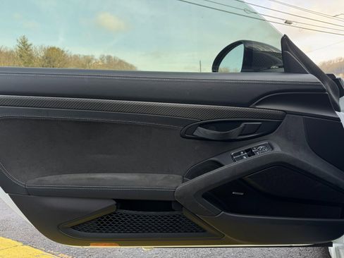 Used 2023 Porsche 718 Cayman GT4 RS image 68