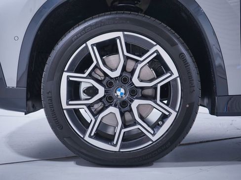 New 2026 BMW X1 xDrive28i w/ Convenience Package image 2