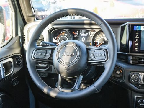 New 2026 Jeep Gladiator Sport image 16