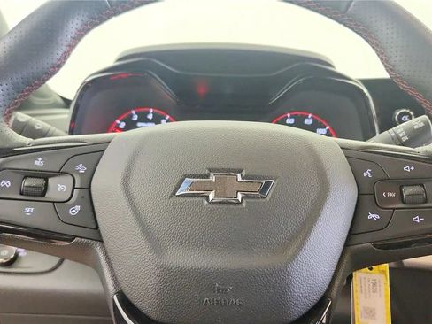 Used 2024 Chevrolet Trax RS w/ Driver Confidence Package FWD image 27