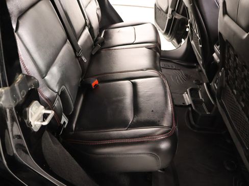 Used 2020 Jeep Wrangler Unlimited Rubicon AWD/4WD image 15