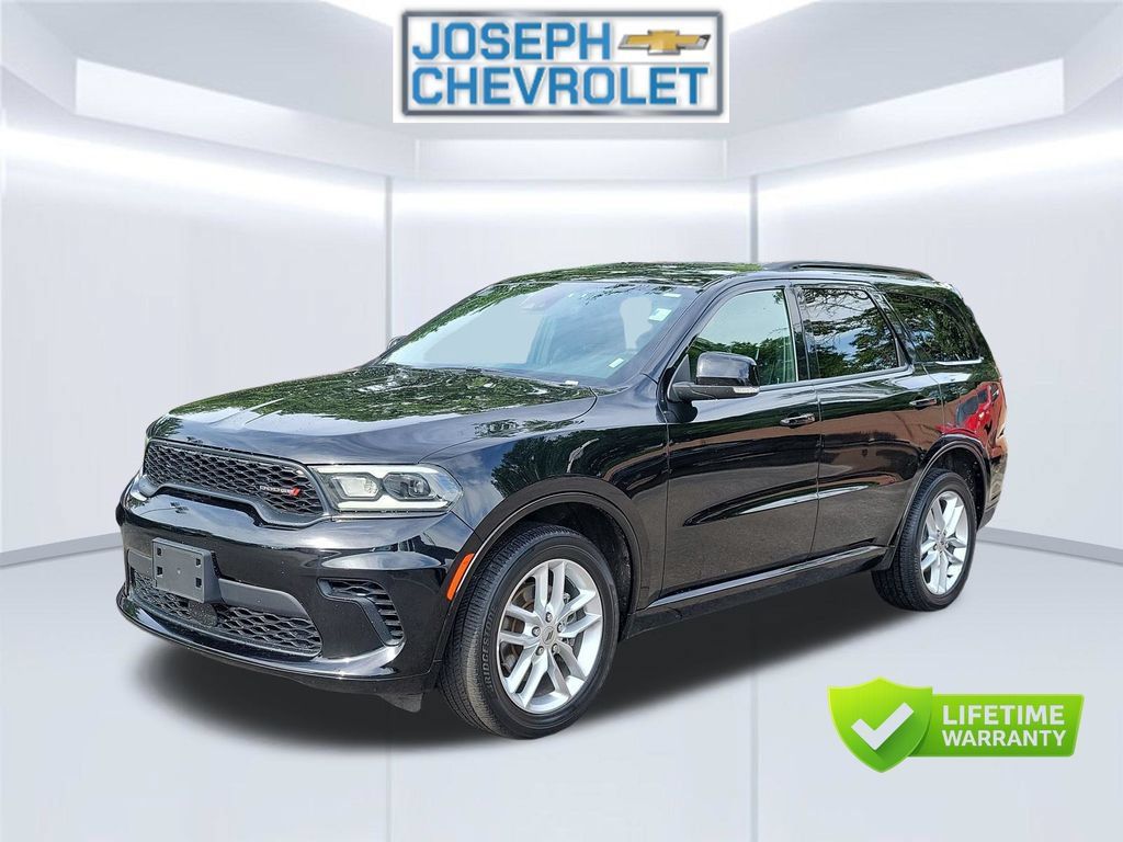Used 2024 Dodge Durango GT AWD/4WD image 2