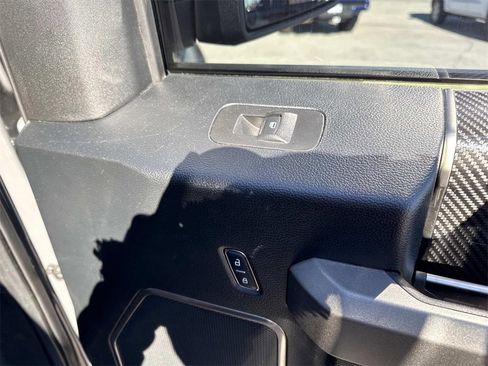 Used 2018 Ford F150 Raptor w/ Equipment Group 802A Luxury image 33