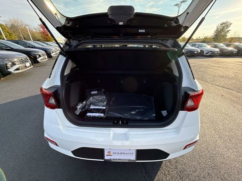 New 2026 Hyundai Venue SEL image 23