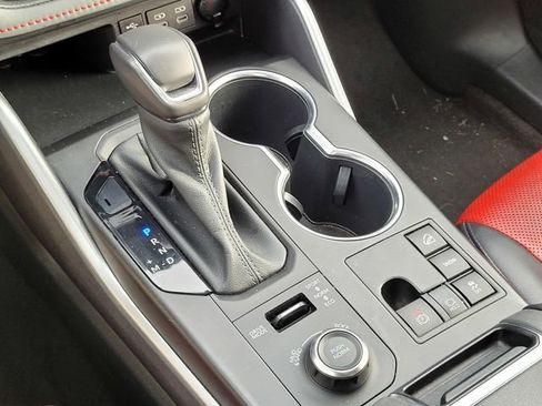 Used 2023 Toyota Highlander XSE image 23