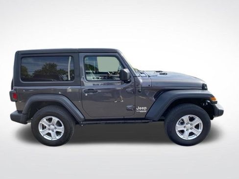 Used 2020 Jeep Wrangler Sport AWD/4WD image 9