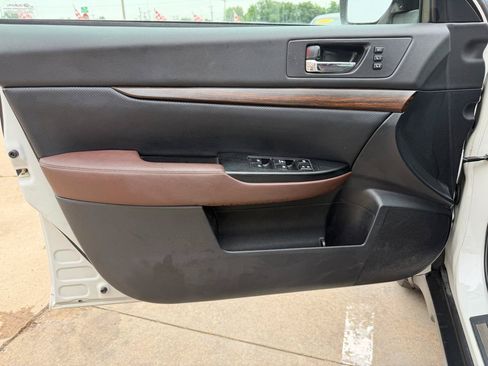 Used 2014 Subaru Outback 3.6R Limited AWD/4WD image 12