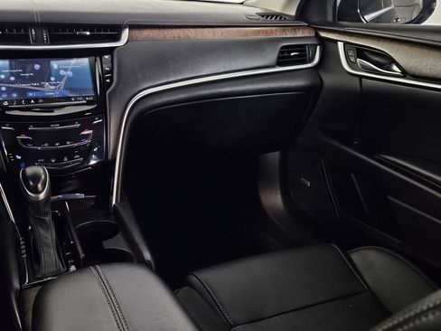 Used 2018 Cadillac XTS Luxury FWD image 8