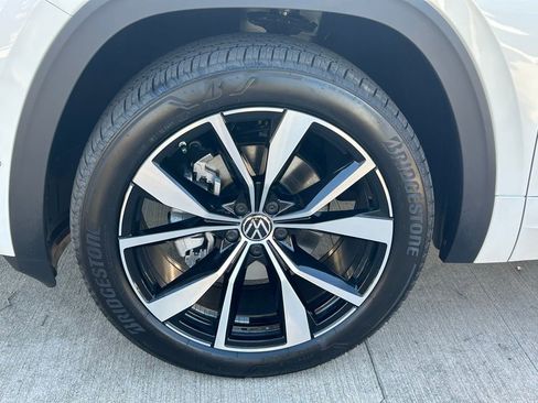 New 2026 Volkswagen Atlas Cross Sport SEL Premium R-Line AWD/4WD image 42