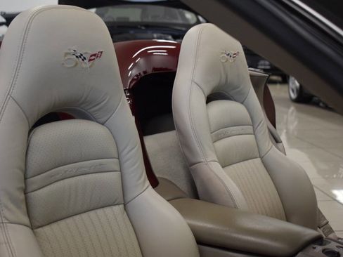 Used 2003 Chevrolet Corvette Convertible w/ Preferred Equipment Group1 image 39