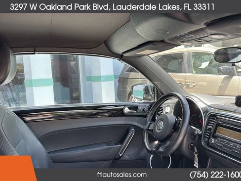 Used 2013 Volkswagen Beetle 2.0T FWD image 51