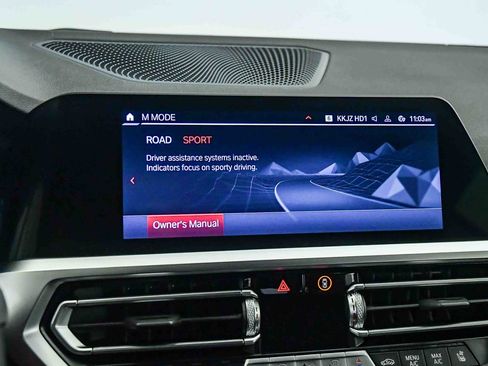 Used 2022 BMW M4 xDrive Competition AWD/4WD image 35
