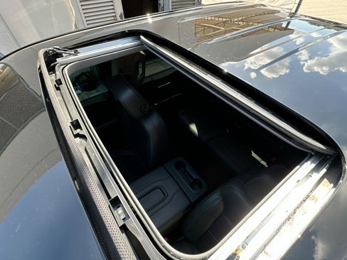 Used 2019 Chevrolet Silverado 1500 LTZ image 15