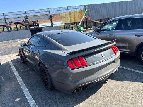 Used 2018 Ford Mustang Shelby GT350 w/ Electronics Package RWD image 4