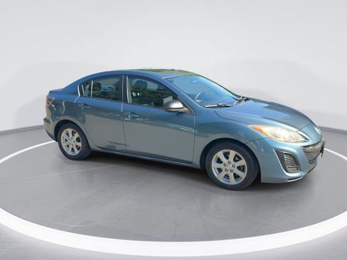 Used 2011 MAZDA MAZDA3 i Touring FWD image 2