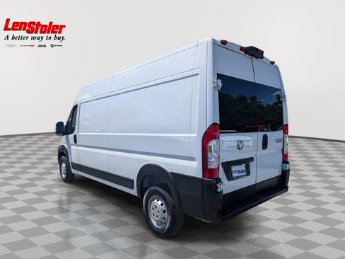 Used 2023 RAM ProMaster 2500 FWD image 3