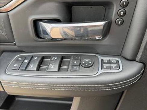 Certified 2024 RAM 3500 Limited image 30