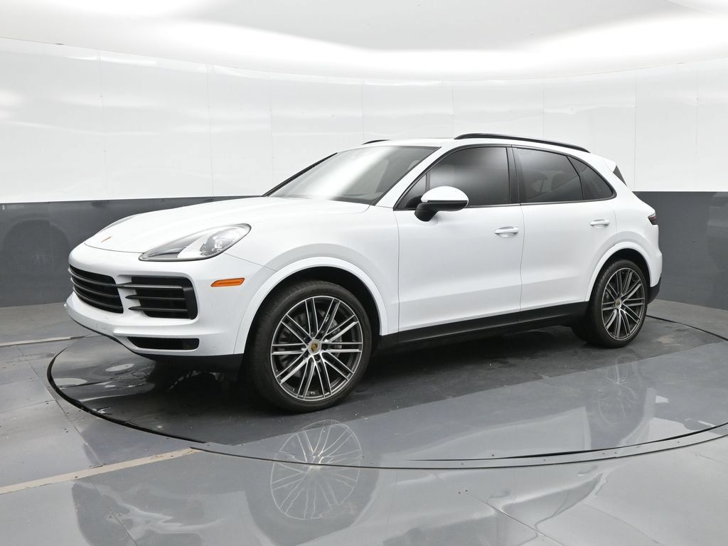 Certified 2023 Porsche Cayenne Platinum Edition AWD/4WD image 1