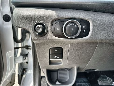 Used 2024 Ford Transit 350 XLT RWD image 18