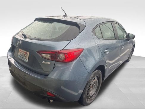 Used 2016 MAZDA MAZDA3 i Sport image 8