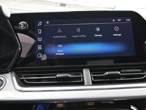 Used 2024 Chevrolet Trax LT image 20